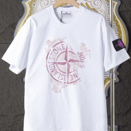 Stone Island  260gsm 100% Cotton T-shirt in a loose fit high-resolution printing