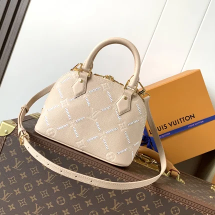 LOUIS VUITTON Alma BB(23.5 x 17.5 x 11.5 cm)