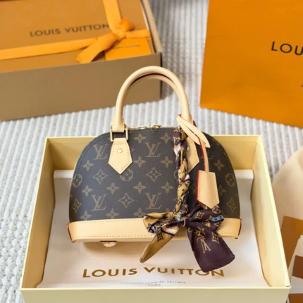 LOUIS VUITTON Alma BB(24x18cm)