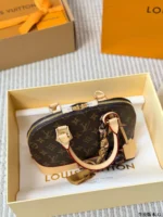 LOUIS VUITTON Alma BB(24x18cm)