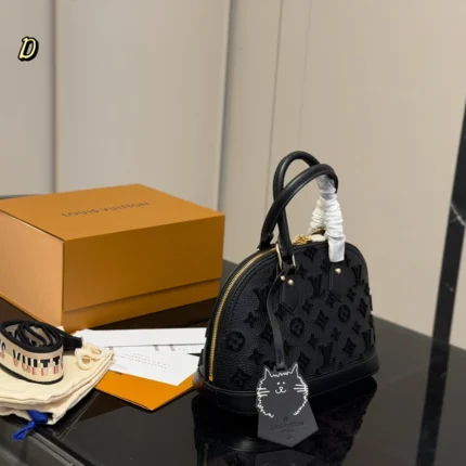 LOUIS VUITTON Alma BB (25x18cm)
