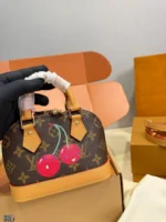 LOUIS VUITTON Alma Nano (20x14cm)