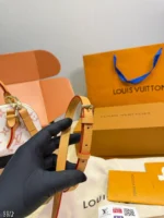 LOUIS VUITTON Alma Nano (20x15cm)