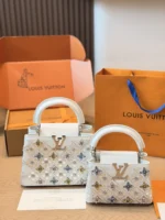 LOUIS VUITTON Capucines(27x18cm)( 20 x13cm)