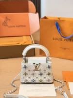 LOUIS VUITTON Capucines(27x18cm)( 20 x13cm)
