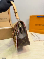 LOUIS VUITTON Dauphine (30x10x23cm)