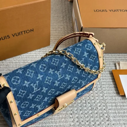 LOUIS VUITTON Dauphine (30x21cm)