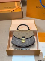 LOUIS VUITTON Dauphine MM(23x16cm)