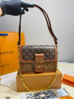 LOUIS VUITTON Dauphine MM (25x18cm)