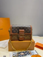 LOUIS VUITTON Dauphine MM (25x18cm)