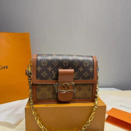 LOUIS VUITTON Dauphine MM (25x18cm)