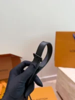 LOUIS VUITTON District(15cm)