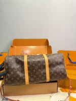 LOUIS VUITTON Keepall (45x26cm)