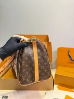 LOUIS VUITTON Keepall (45x26cm)