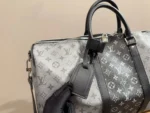 LOUIS VUITTON Keepall(47x40cm)-1