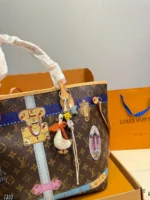 LOUIS VUITTON Neverfull Graffiti MM(32x28cm)