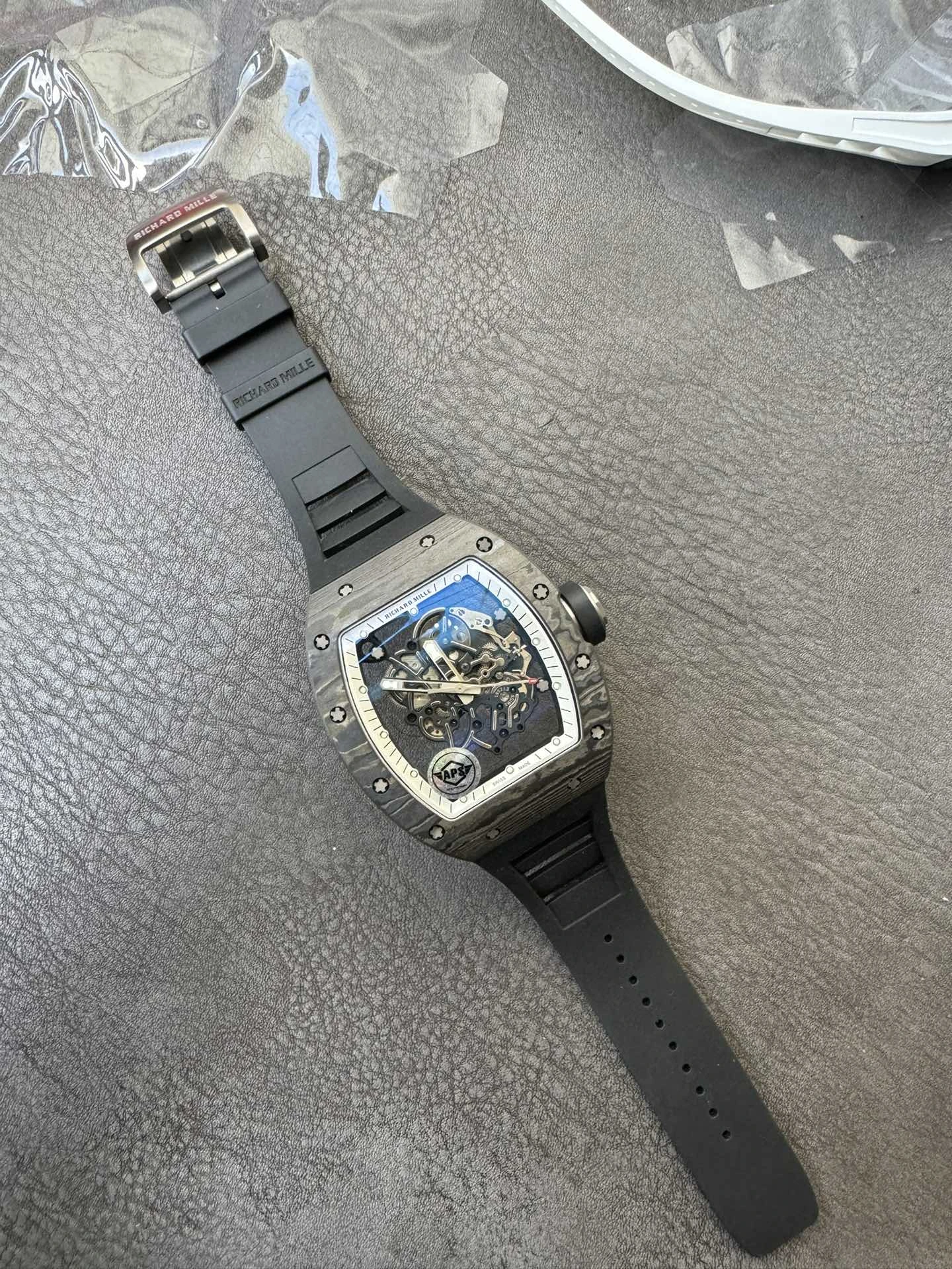 RM055