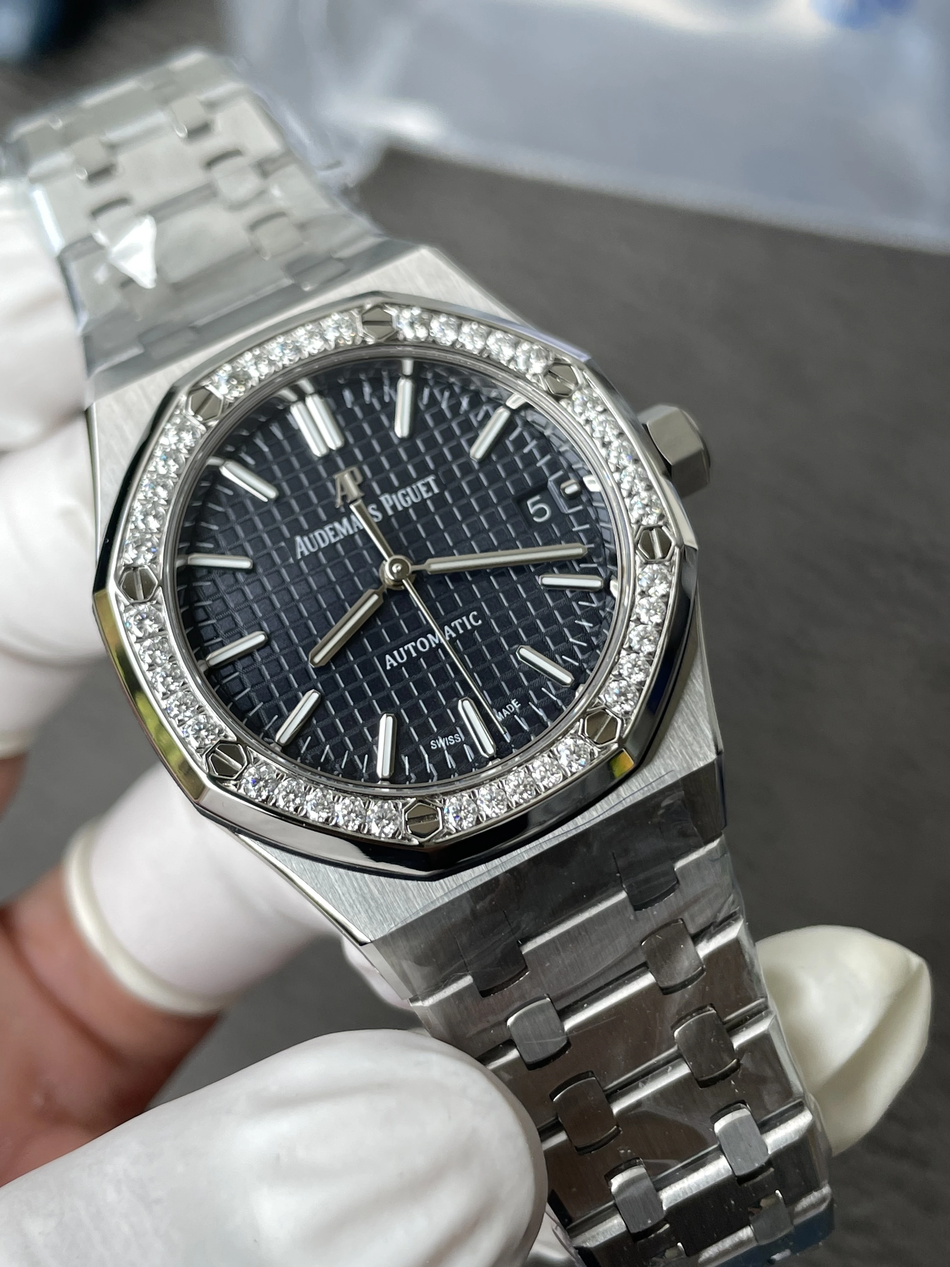 APS Factory，3120 Royal Oak 15450（37mm）