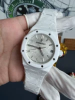 ZF Factory，4302 Royal Oak 15500-139g（41mm）