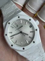 ZF Factory，4302 Royal Oak 15500-139g（41mm）