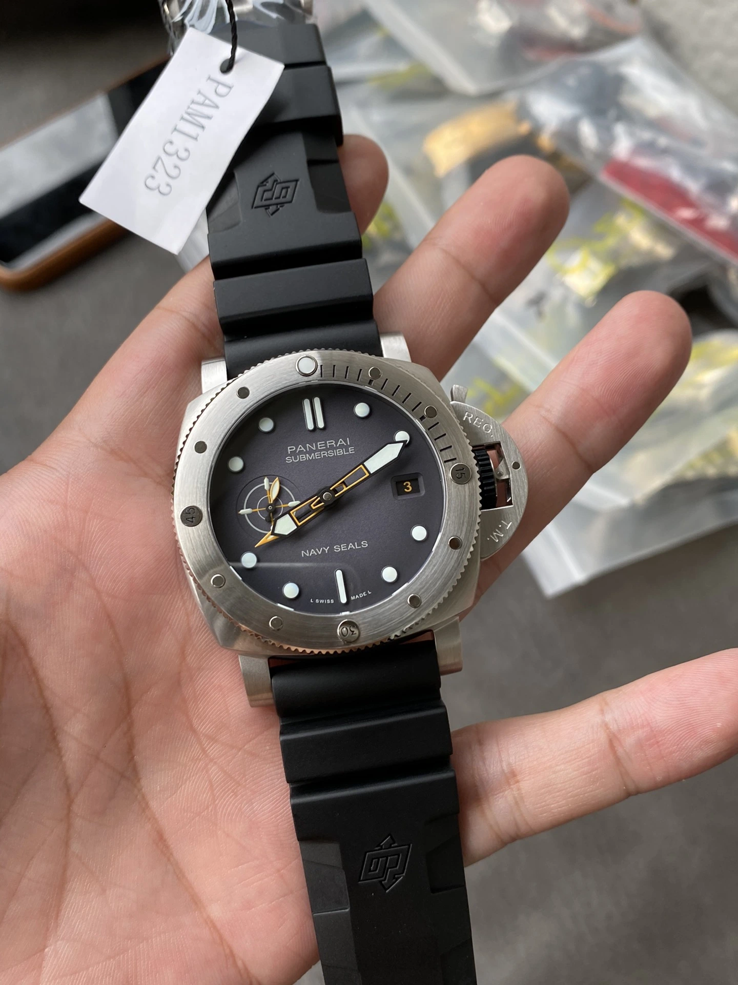VS Factory, PAM1323（44mm）