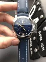 VS Factory, PAM688（42mm）