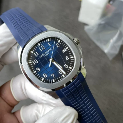 WS Factory，330 Aquanaut 5168-150g（42.2mm）