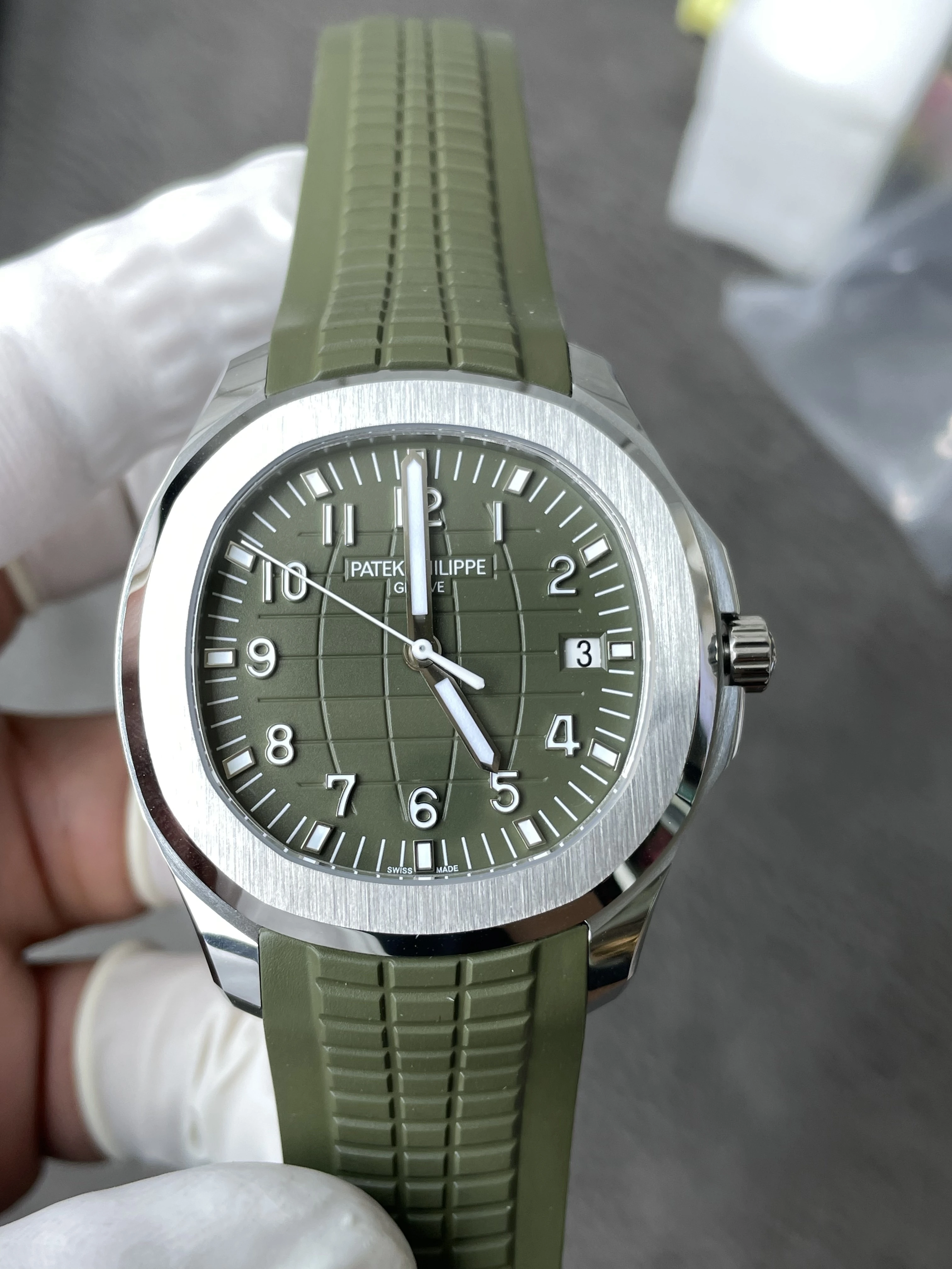 WS Factory，330 Aquanaut 5168-150g（42.2mm）
