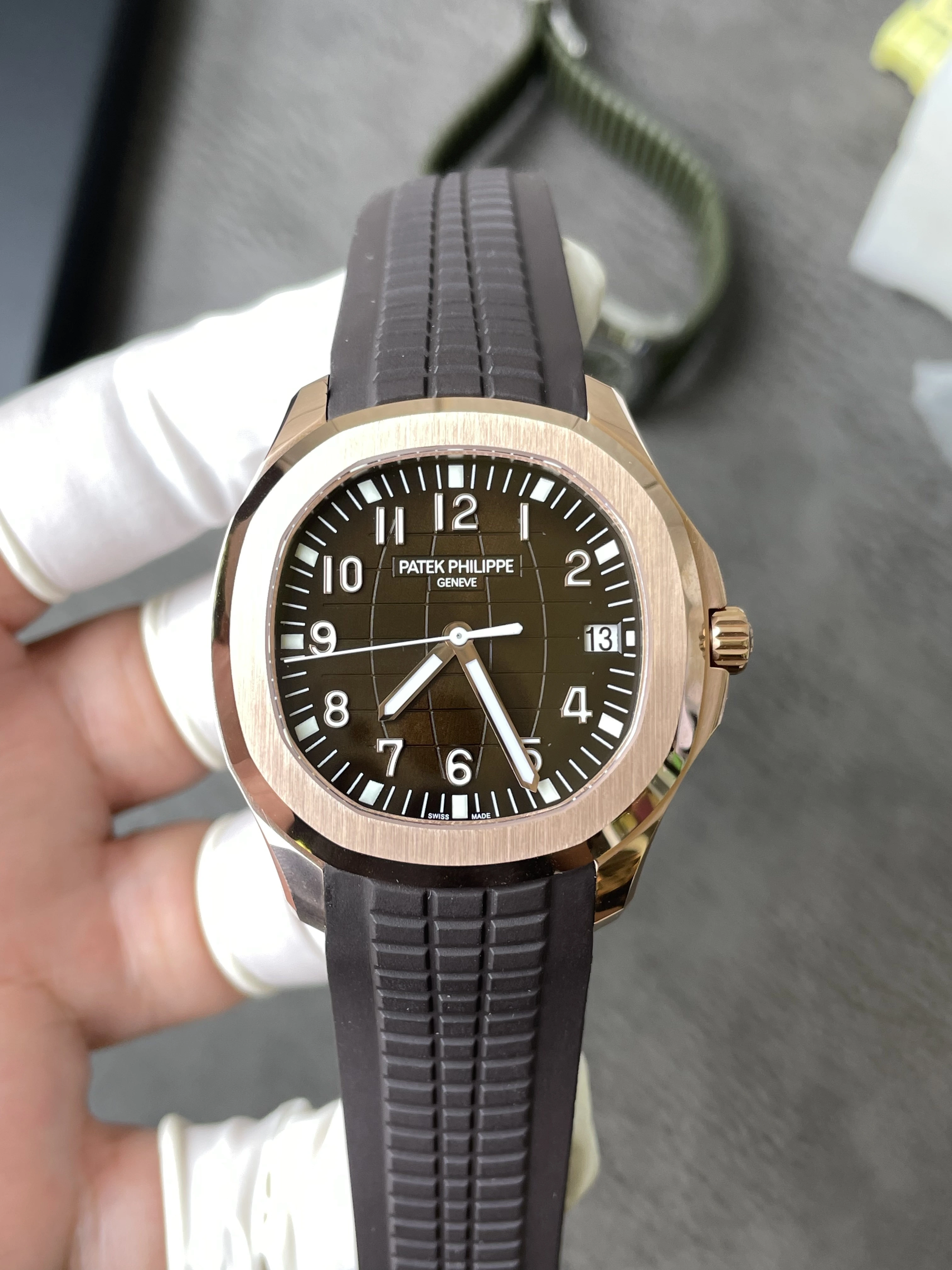 WS Factory，330 Aquanaut 5168-150g（42.2mm）